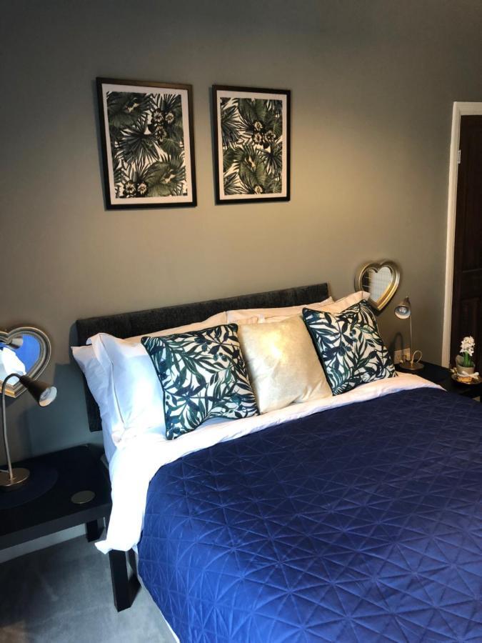 3. Stylish Private Double Room Near Manchester City Centre Bagian luar foto