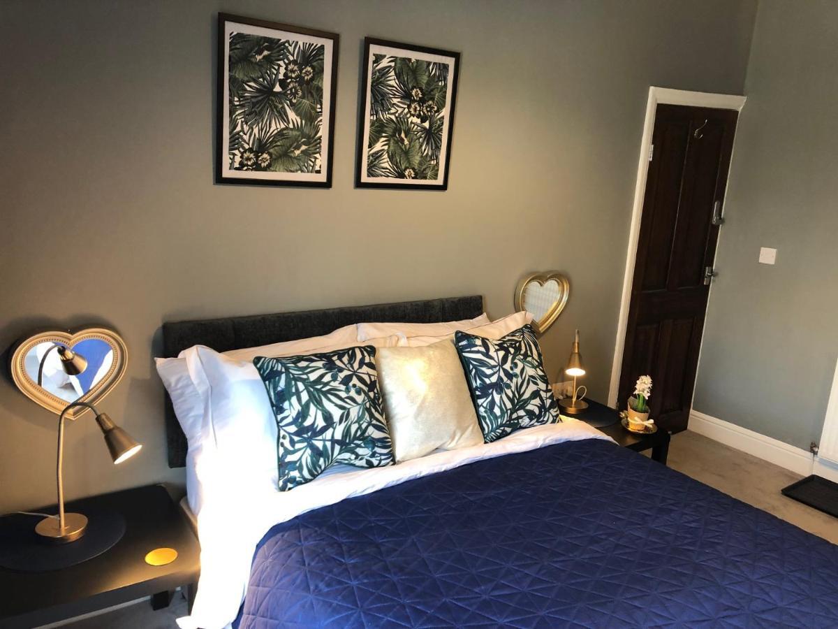 3. Stylish Private Double Room Near Manchester City Centre Bagian luar foto