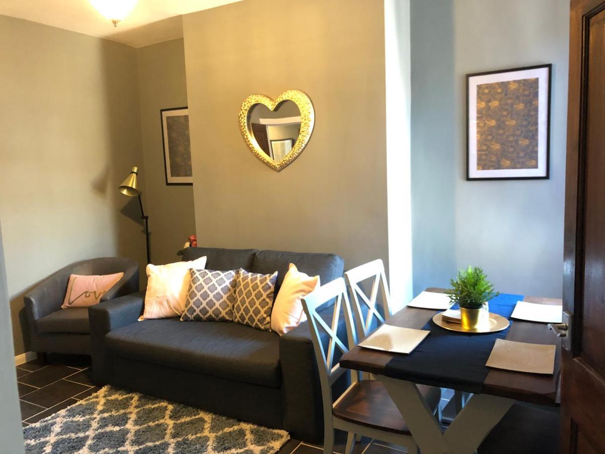 3. Stylish Private Double Room Near Manchester City Centre Bagian luar foto