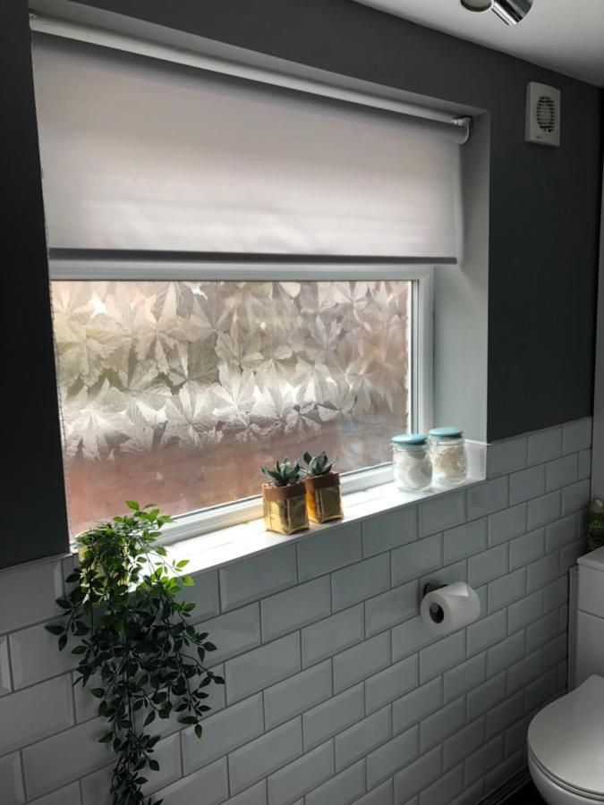 3. Stylish Private Double Room Near Manchester City Centre Bagian luar foto
