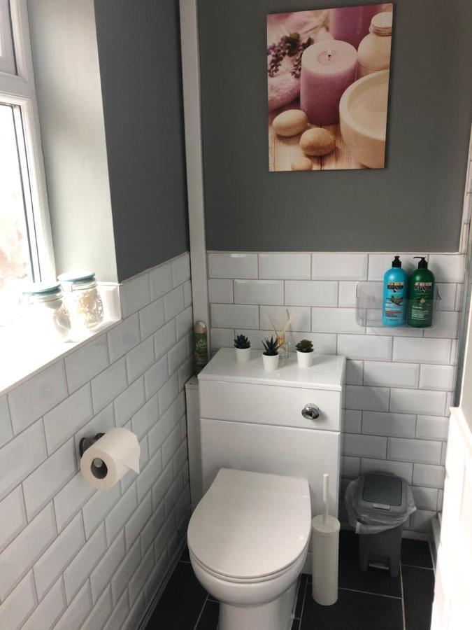 3. Stylish Private Double Room Near Manchester City Centre Bagian luar foto