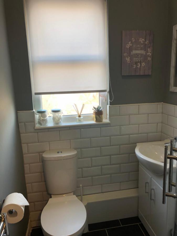 3. Stylish Private Double Room Near Manchester City Centre Bagian luar foto
