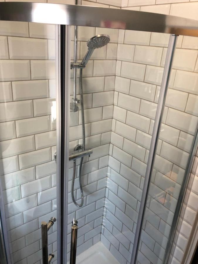 3. Stylish Private Double Room Near Manchester City Centre Bagian luar foto